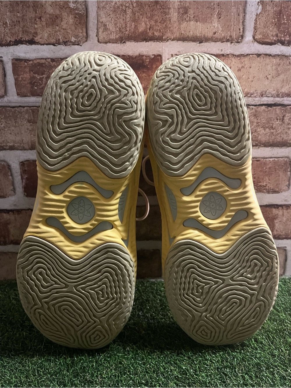 Nike - Picture 5 of 6